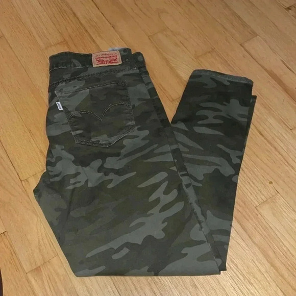 Levi's Denim - Levi’s Straus Camo Jeans- 31